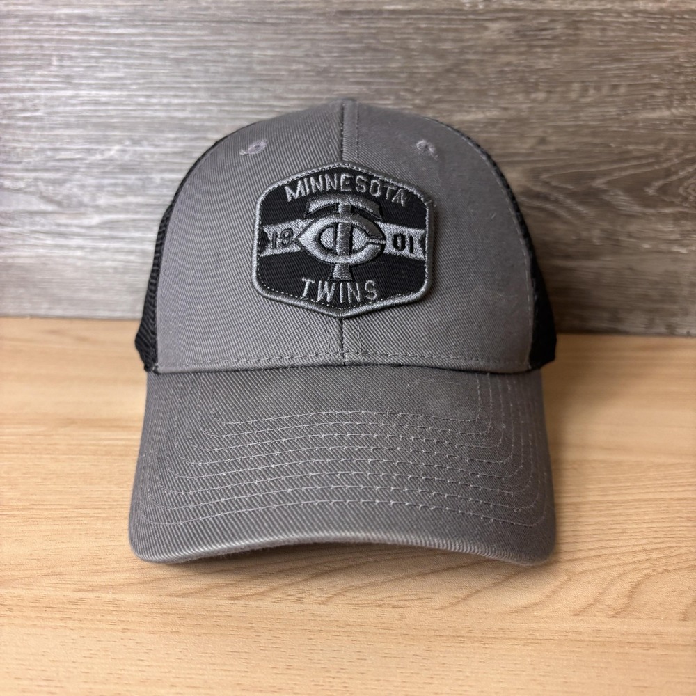 Minnesota Twins Hat Cap Snap Back Mens Gray Black MLB Baseball‎ Trucker Mesh